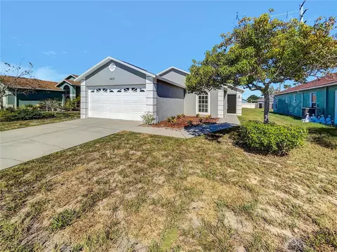 8433 National Dr, Port Richey, FL 34668