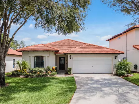 122 Sandy Point Way, Clermont, FL 34714
