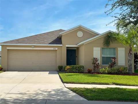 4914 Babbling Brook Ln, Wimauma, FL 33598