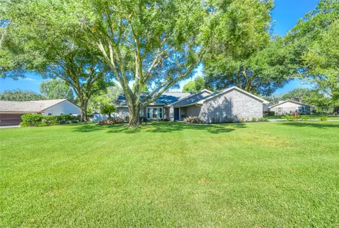 3049 Windham Dr, Eustis, FL 32726