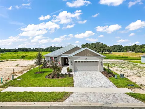 12604 49 Dr, Oxford, FL 34484