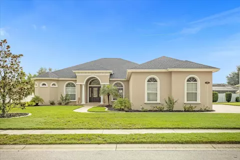 5557 Black Hawk Ln, Lakeland, FL 33810