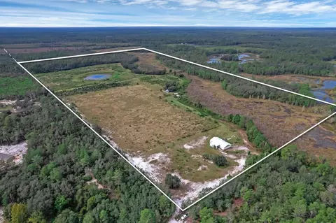 31900 Blackwater Oaks Dr, Eustis, FL 32736
