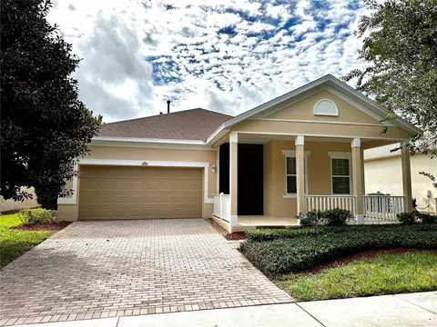 108 Flame Vine Way, Groveland, FL 34736