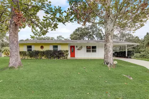 5010 Simmons Rd, Orlando, FL 32812