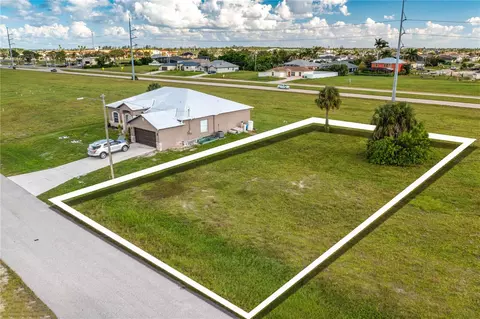 1718 NW 8th Ter, Cape Coral, FL 33993