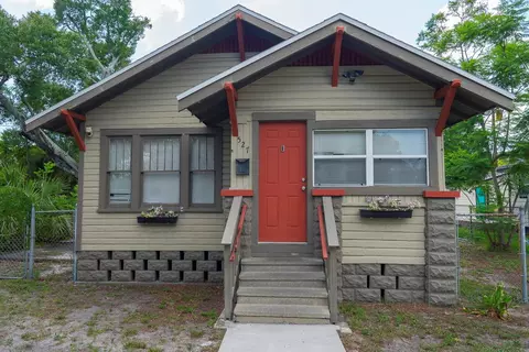 527 26th St S, Saint Petersburg, FL 33712
