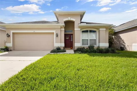 211 Little Creek Ln, Winter Springs, FL 32708