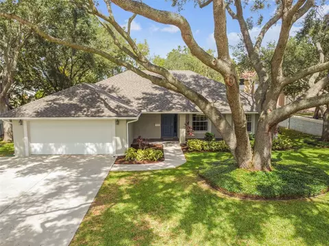 590 E Minnehaha Ave, Clermont, FL 34711