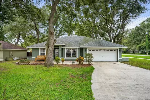 170 Quail Oaks Cir, Groveland, FL 34736