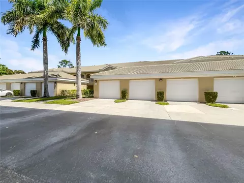 6342 Grand Oak Cir #105, Bradenton, FL 34203