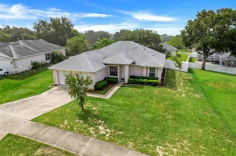 784 Meadow Park Dr, Minneola, FL 34715
