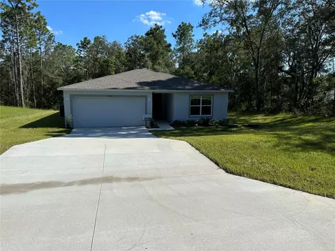 640 W Macroy Pl, Citrus Springs, FL 34434