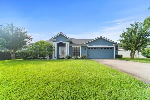 1361 Broken Pine Rd, Deltona, FL 32725