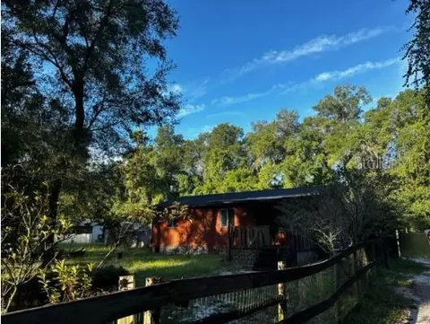 132 S Commercial St, Coleman, FL 33521
