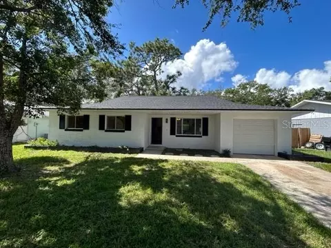 4504 Three Lakes Cir, Orlando, FL 32808