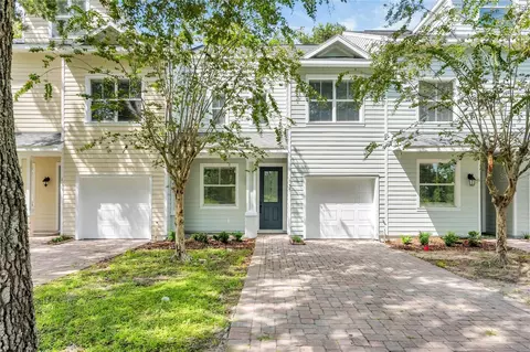 137 Glass Onion Dr, Groveland, FL 34736