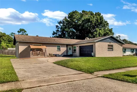 1341 Meadowbrook St, Kissimmee, FL 34744