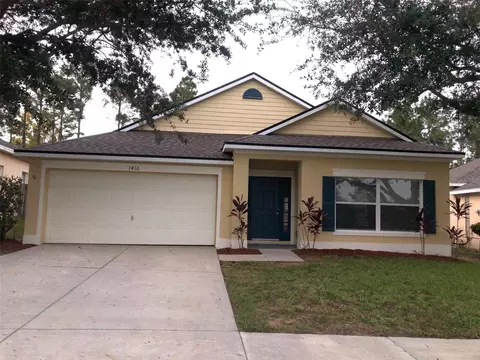 1416 Longville Cir, Tavares, FL 32778