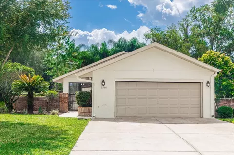 1501 S Pointe Dr, Leesburg, FL 34748