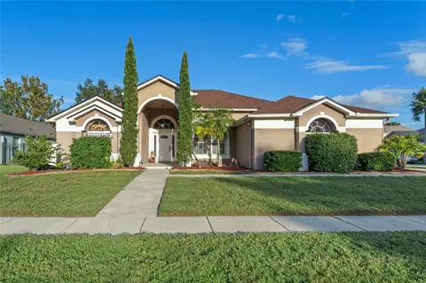 1890 Parkglen Cir, Apopka, FL 32712