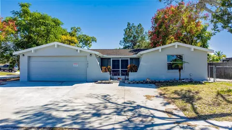 7834 E Prairie Dr, Port Richey, FL 34668