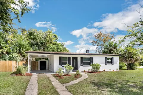 141 Academy Ave, Sanford, FL 32771