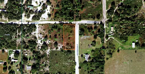 5002 Old Homestead Ave, Lake Wales, FL 33859