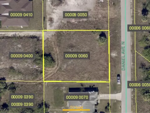 2513-2515 Daniel Ave, Lehigh Acres, FL 33971