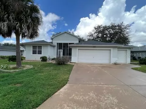 20635 Queen Alexandra Dr, Leesburg, FL 34748