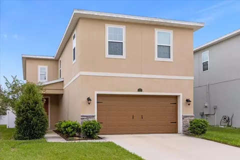 1037 Atlantic Ave, Fruitland Park, FL 34731