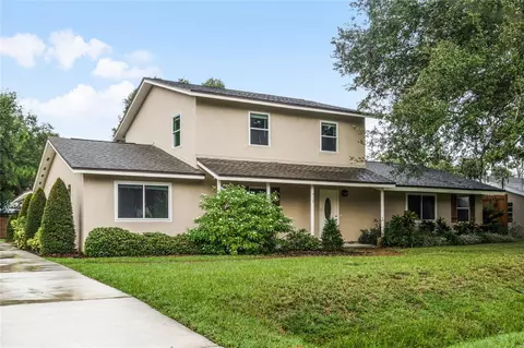 918 Poinsettia Dr, Chuluota, FL 32766
