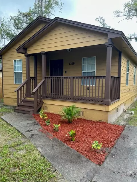 1220 W 16th St, Sanford, FL 32771