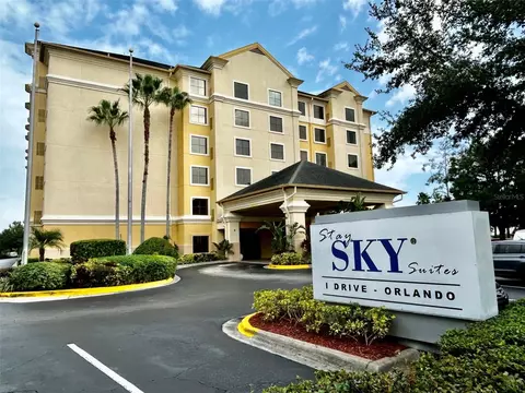 7601 Canada Ave #302, Orlando, FL 32819