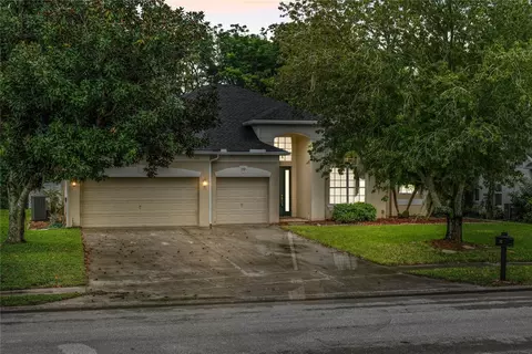 332 Largovista Dr, Oakland, FL 34787