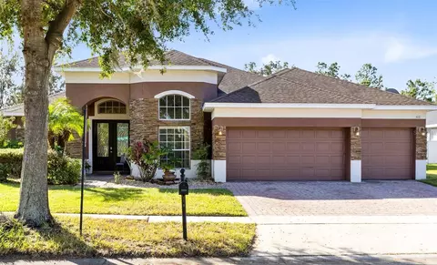 306 Alexandria Place Dr, Apopka, FL 32712