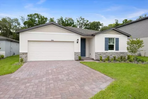 28086 Poppy Ct, Leesburg, FL 34748