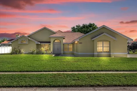 10064 Brandon Cir, Orlando, FL 32836