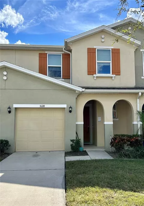 5128 Crown Haven Dr, Kissimmee, FL 34746