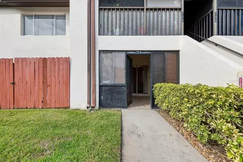 724 Ridge Club Dr #45, Melbourne, FL 32934