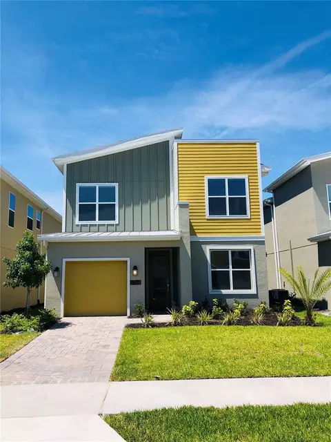 2768 Bookmark Dr, Kissimmee, FL 34746