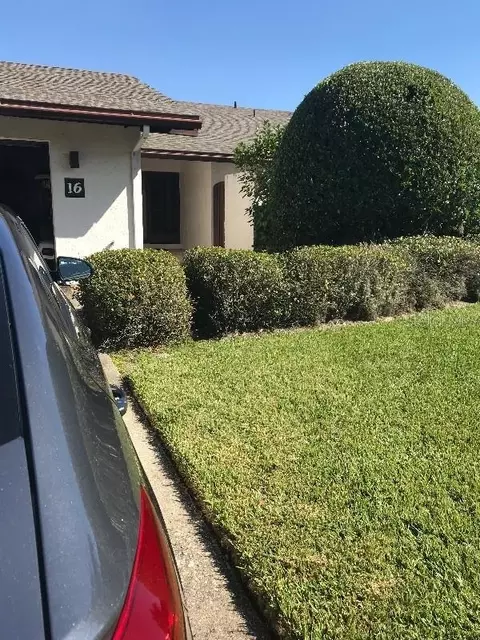 16 Huntley Ct, Haines City, FL 33844