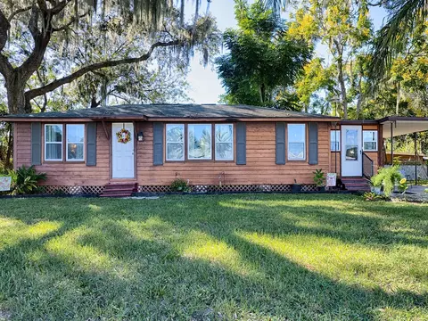 1219 Lee St, Leesburg, FL 34748