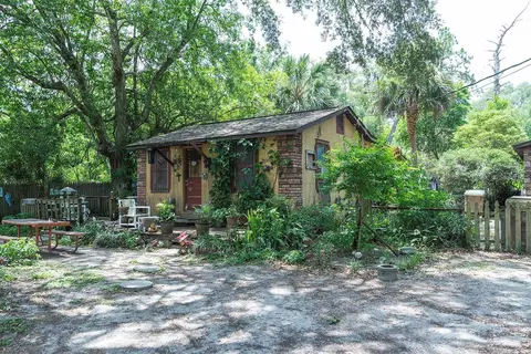 2212 Grant Ave, Eustis, FL 32726
