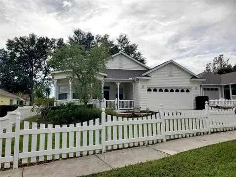 1616 Laurel Way, Tavares, FL 32778