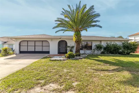 4 Sawfish Ln, Poinciana, FL 34759
