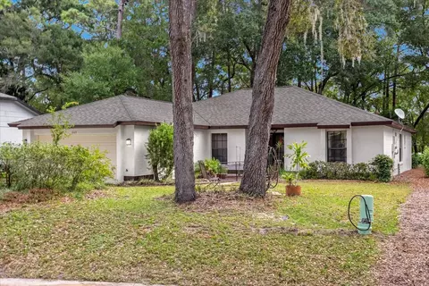 869 E Timberland Trl, Altamonte Springs, FL 32714