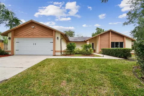 8023 Chianti Dr, Orlando, FL 32836
