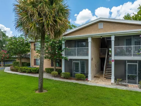 175 N Pearl Lake Cswy #102, Altamonte Springs, FL 32714