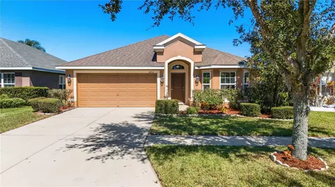 10910 Standing Stone Dr, Wimauma, FL 33598